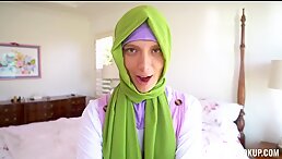 HijabHookup 21 08 22 Izzy Lush Breaking The Rules XXX